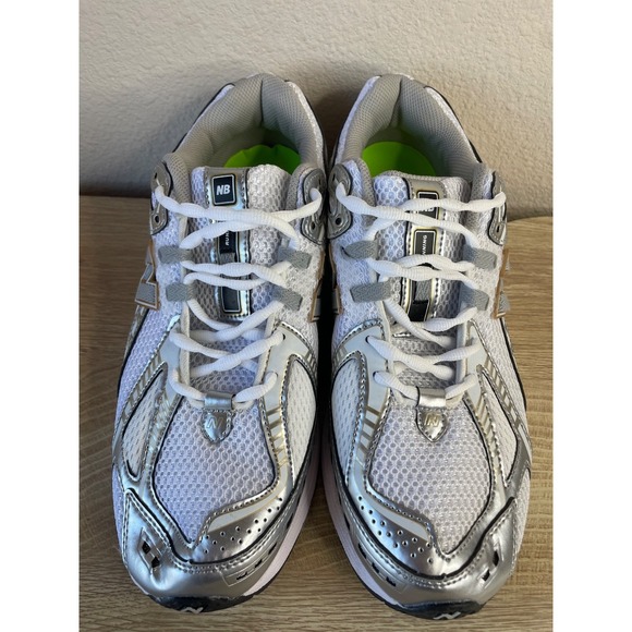 NWOT New Balance 1906R Athletic Sneaker Men's 11 Silver White Lace Up Low Top - Picture 7 of 10